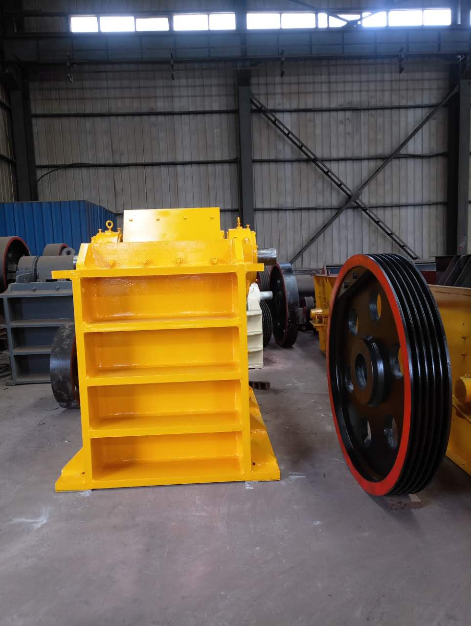 顎式破碎機(jī)大輪